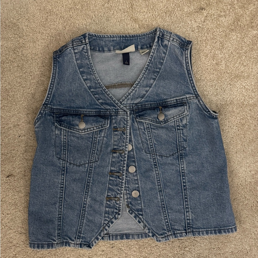 Universal Thread Light Blue Denim Vest